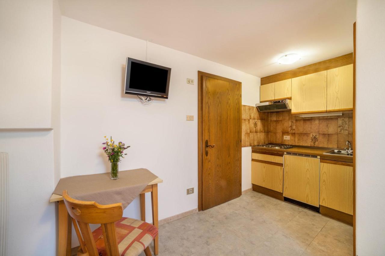 Rieglhof Apartment Hennennest Caprone ภายนอก รูปภาพ